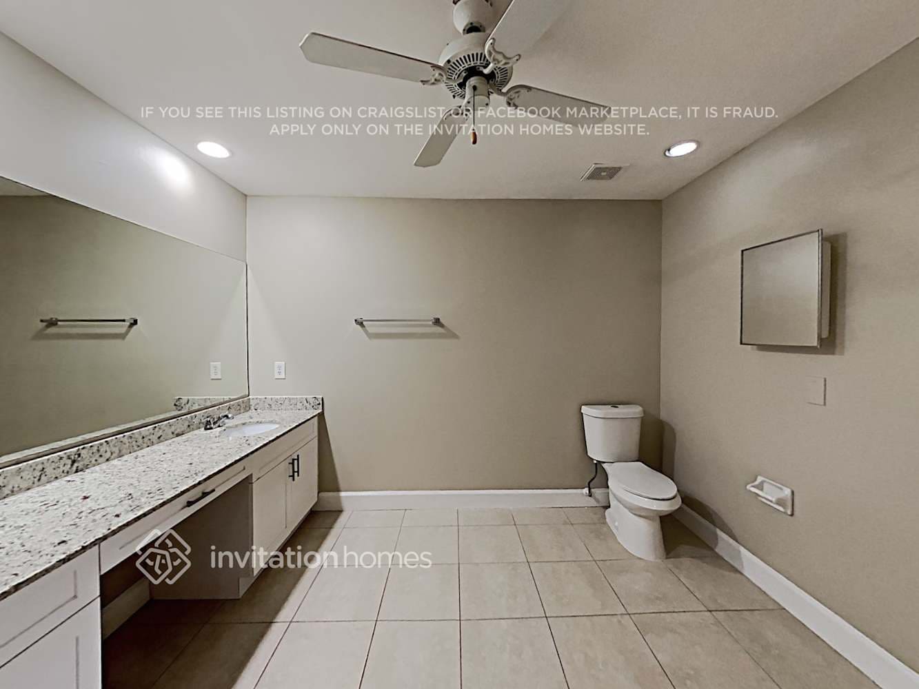 Building Photo - 15008 SW 112th Ln