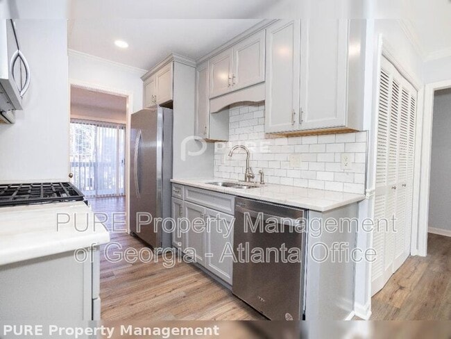 Building Photo - 1683 Grist Mill Dr