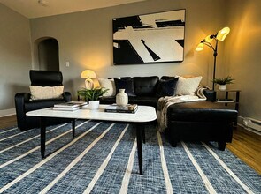 Building Photo - 201 S Dupont St