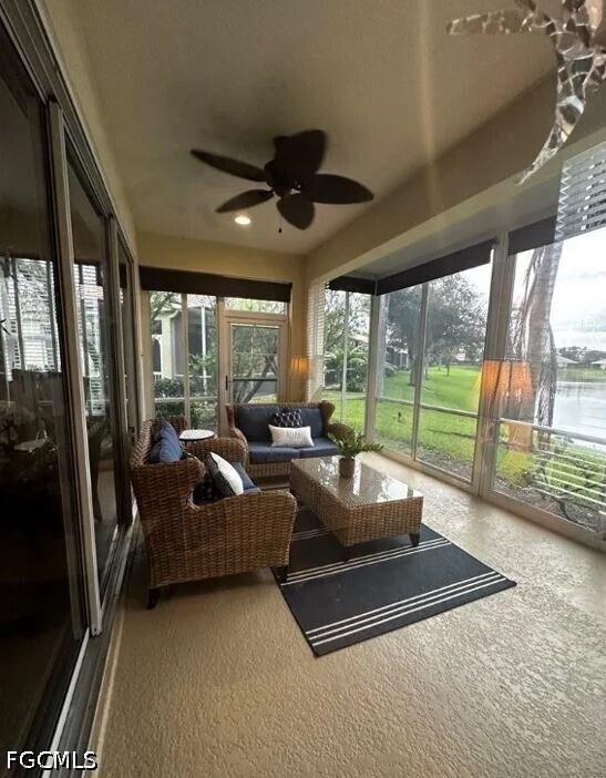 Building Photo - 8837 E Bay Cir