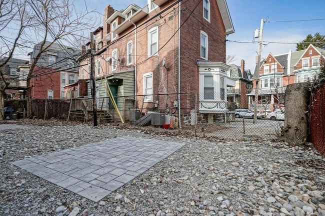 Building Photo - 4809 Baltimore Ave