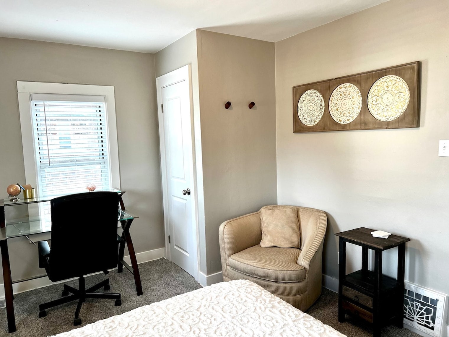 Building Photo - 1509 Clark St