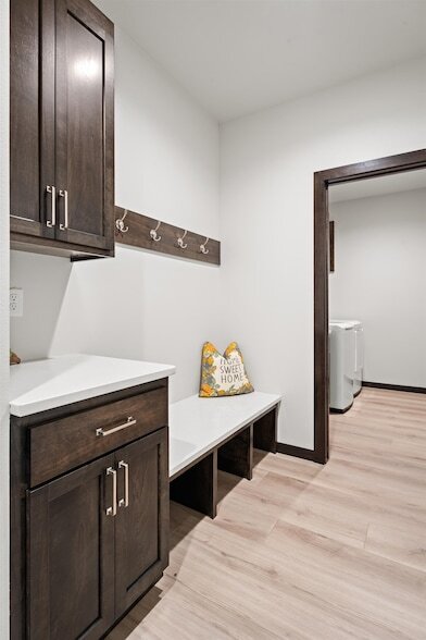 Building Photo - 1107 S Foss Ave