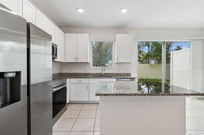 Building Photo - 34214 Rogallo Ln