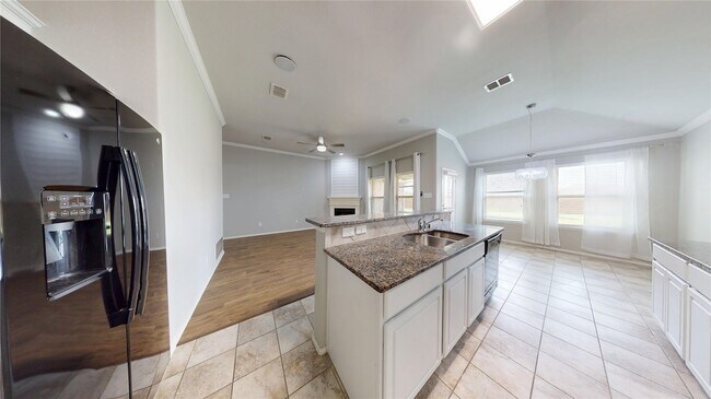 Building Photo - 3101 Buckthorn St