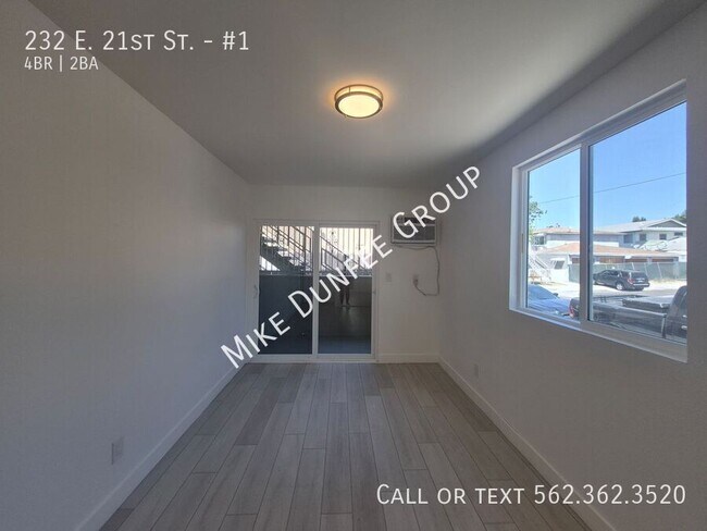 Building Photo - 232 E 21st St