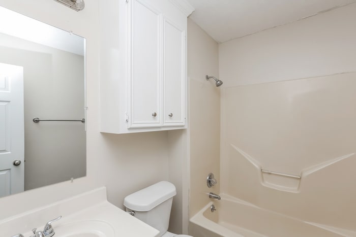 Building Photo - 516 Brentwood Dr