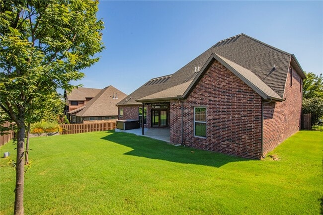 Building Photo - 4605 Willowridge Way