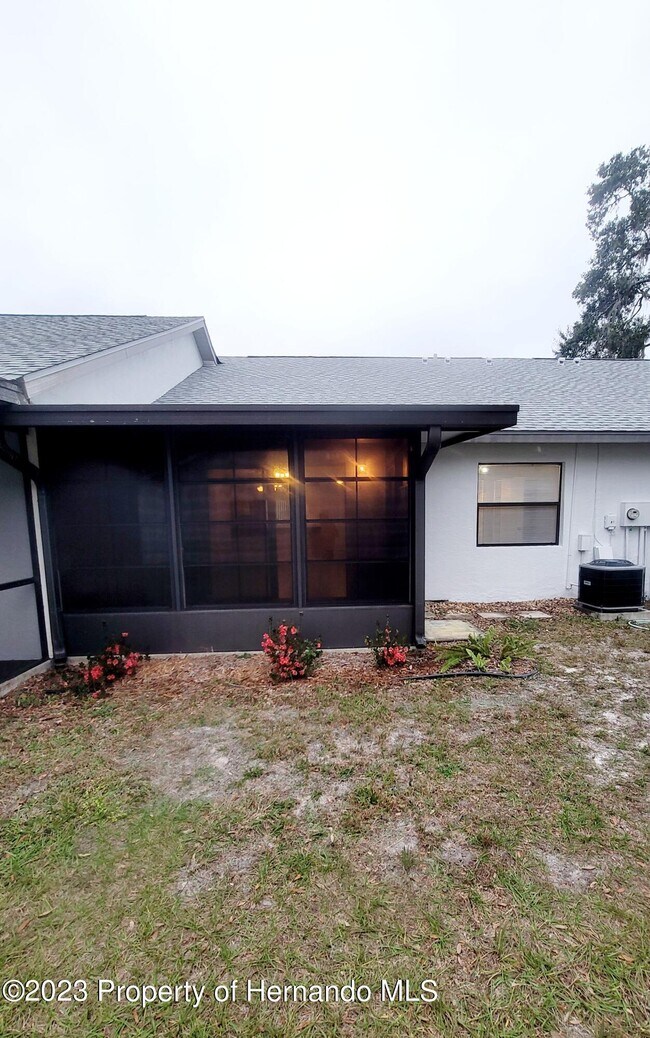 Building Photo - 410 Landing Blvd