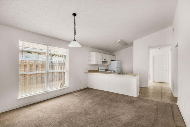 Building Photo - "Charming 3-Bedroom Home in Shalimar!"