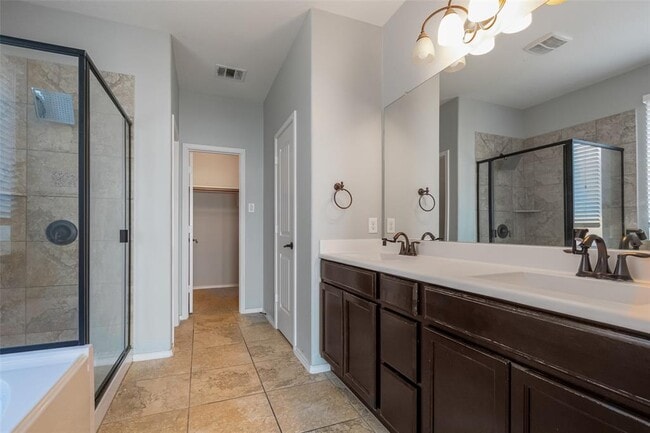 Building Photo - 19701 Drifting Meadows Dr