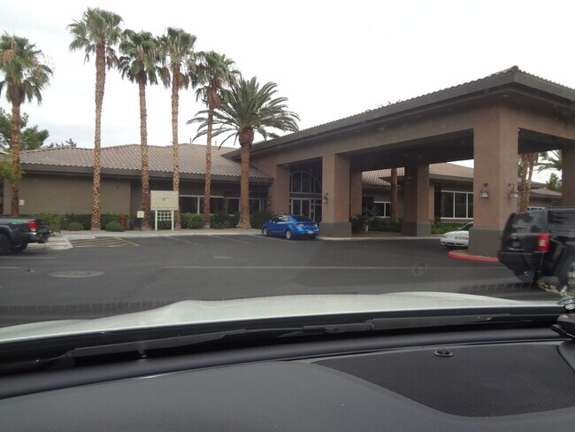 Building Photo - 9050 W Warm Springs Rd