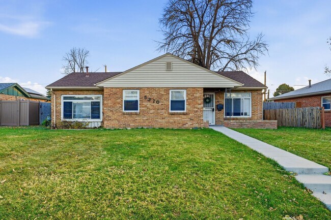 Building Photo - 5320 E Thrill Pl