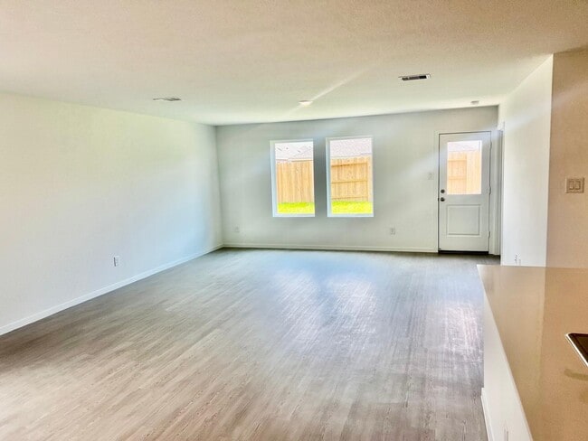 Building Photo - 29015 Great Flatland Trl