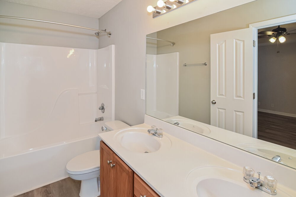 Building Photo - 3221 Lexmark Cir