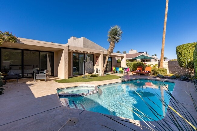 Building Photo - Stylish Palm Springs Retreat with Pool (Monthly Only - No Long Term)