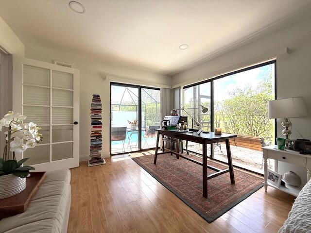 Building Photo - 665 Hollows Cir