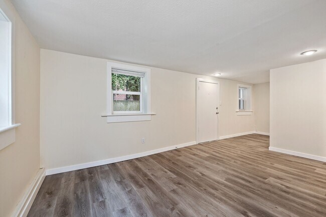 Floorplan - Queen Anne Court