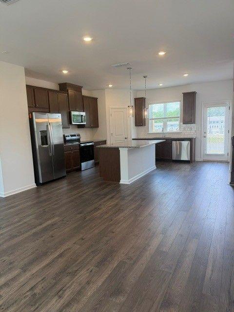 Building Photo - 2829 Rosehall Wy