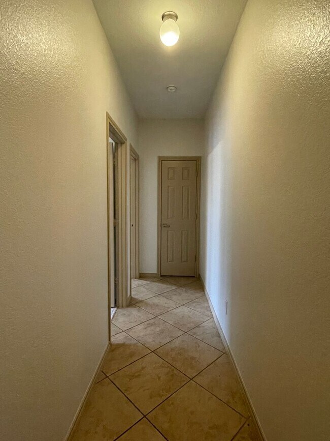 Building Photo - Beautiful Tehama Ridge Home in Cul-de-sac ...