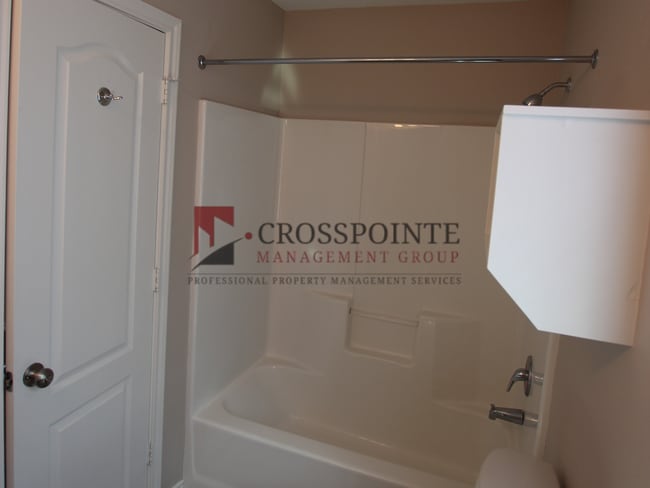 Building Photo - Coming Soon! 1 Bedroom 1.5 Bath Townhome for Rent in Lindale