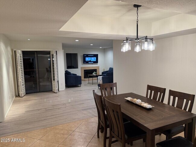 Building Photo - 9355 N 91st St