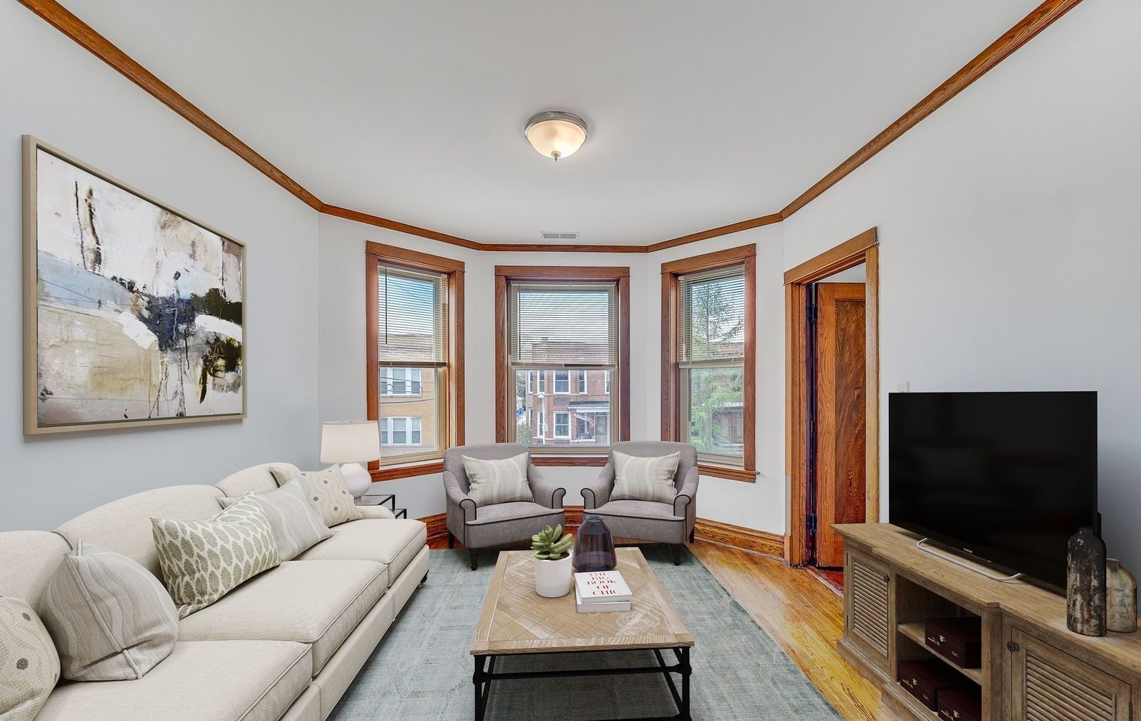 Building Photo - 3615 N Oakley Ave