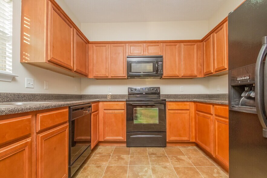 Building Photo - 3505 Perlino Dr