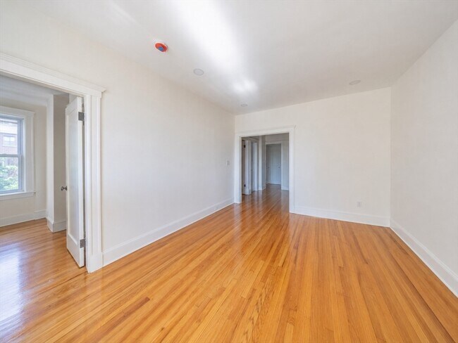 Building Photo - 238 S Huntington Ave