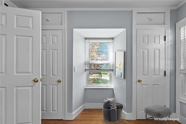 Building Photo - 20 Borden Farm Rd