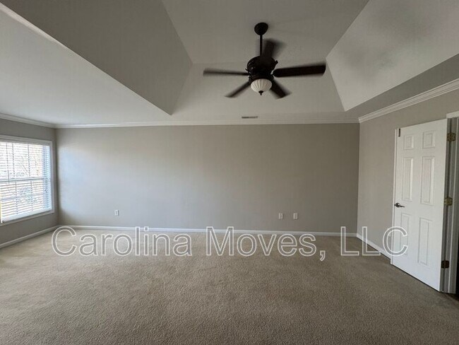 Building Photo - 104 Shairpin Ln