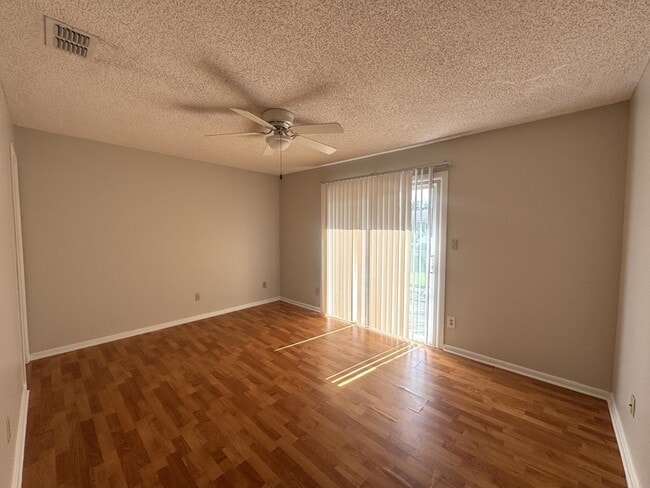 Building Photo - 3450 Harrow Ln