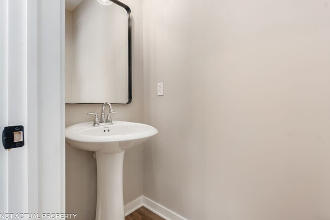 1st floor powder room - 429 Postle Blvd