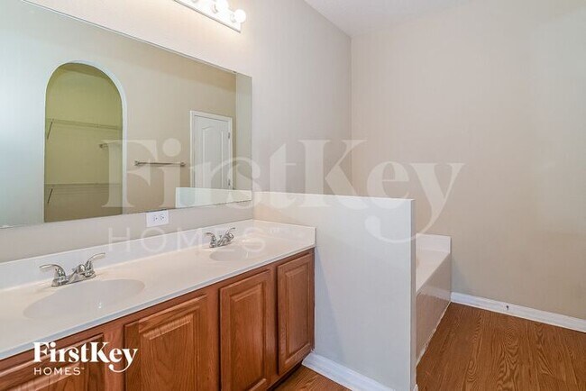 Building Photo - 9278 Caracara Drive