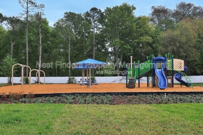 Building Photo - 12444 Coach Lgt Dr