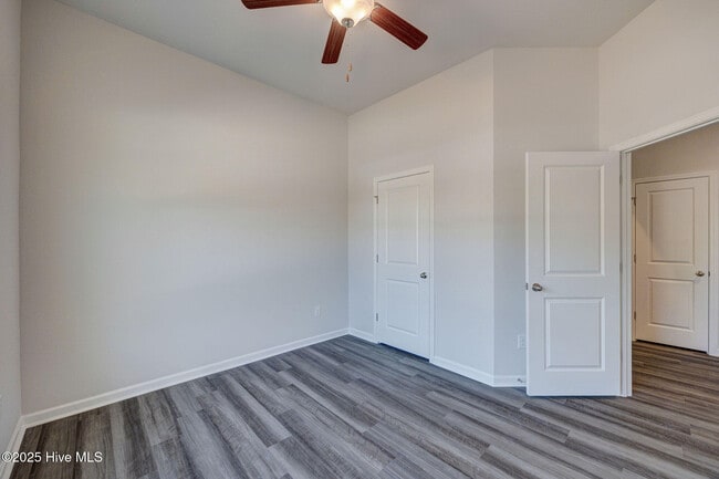 Building Photo - 3133 Burberry Ln SW