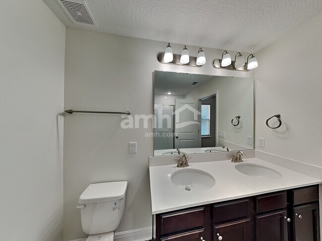 Building Photo - 2849 Ponds Trl