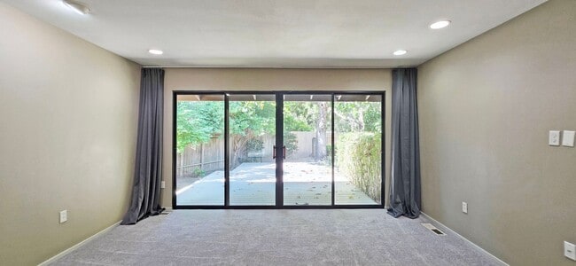 Building Photo - 4200 Burrell Way
