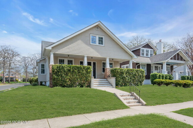 Building Photo - 115 Grassmere Avenue