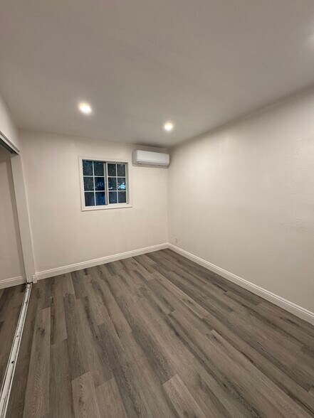 Building Photo - 12975 Corcoran Pl
