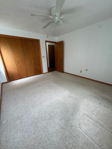 Building Photo - 624 Garrison Rd