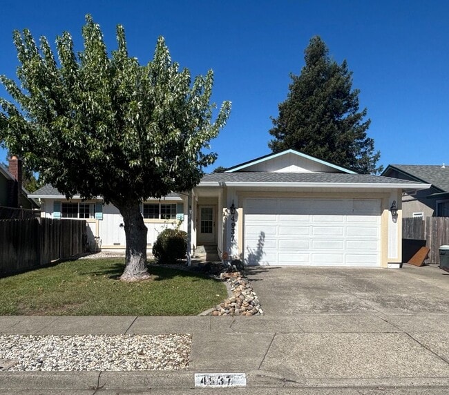 Primary Photo - 3 Bedroom 2 Bathroom Single Family home in...