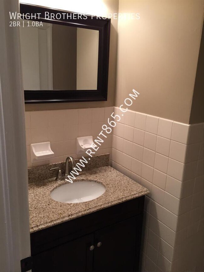 Building Photo - 327 Taliwa Dr