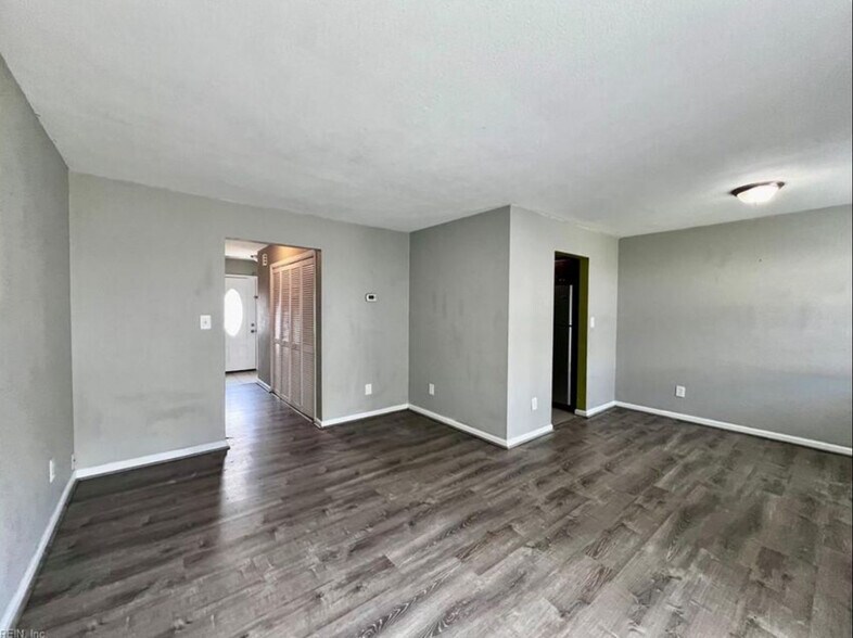 Building Photo - 3318 Diana Lee Ct