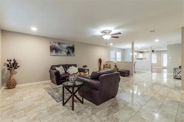 Building Photo - 2912 Santa Sabina Dr