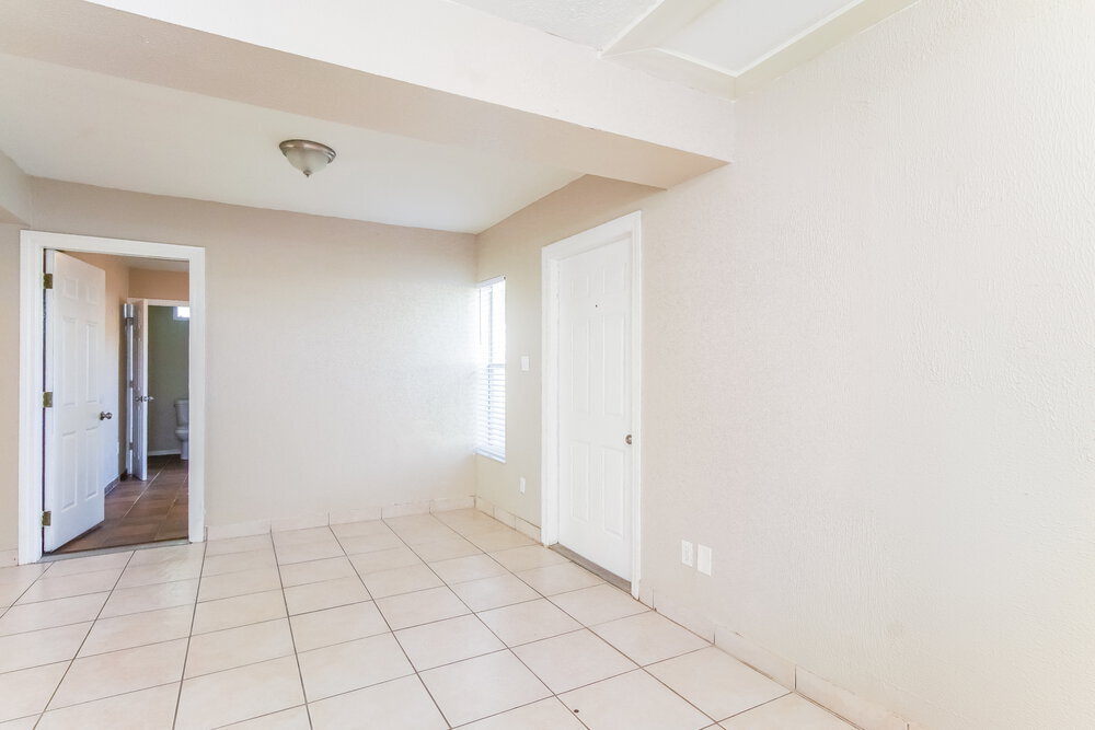 Building Photo - 2843 Berkshire Cir