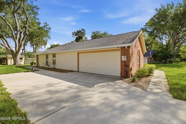 Building Photo - 421 Chicopee Ct