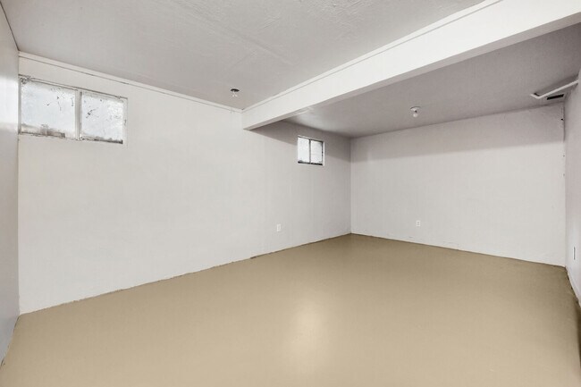 Building Photo - 53 McBurney Blvd