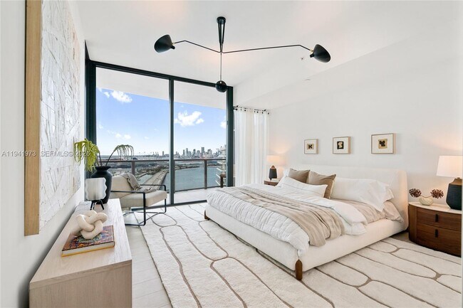 Building Photo - 500 Alton Rd