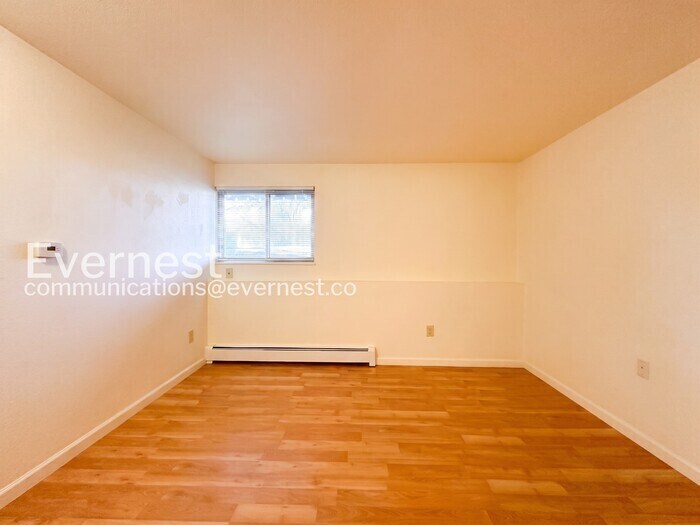 Building Photo - 8060 Niwot Rd